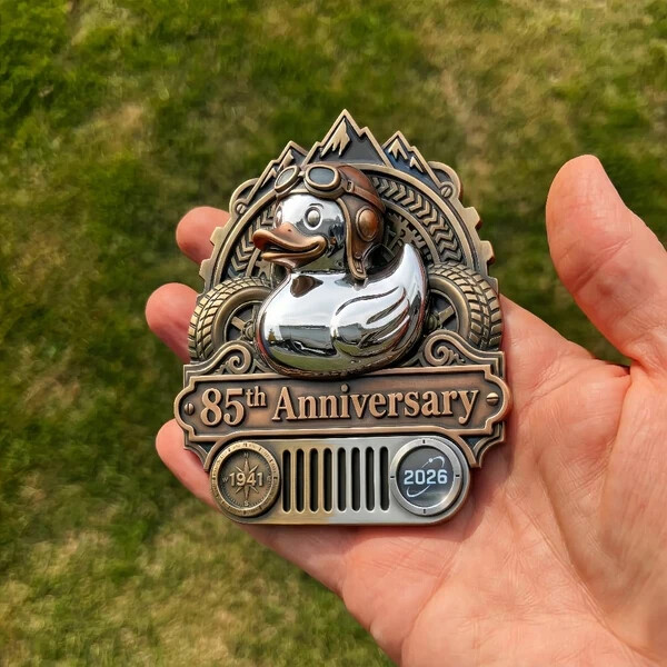 🔥Last Day 50% OFF - 🚗🦆 Rubber Duck Badge